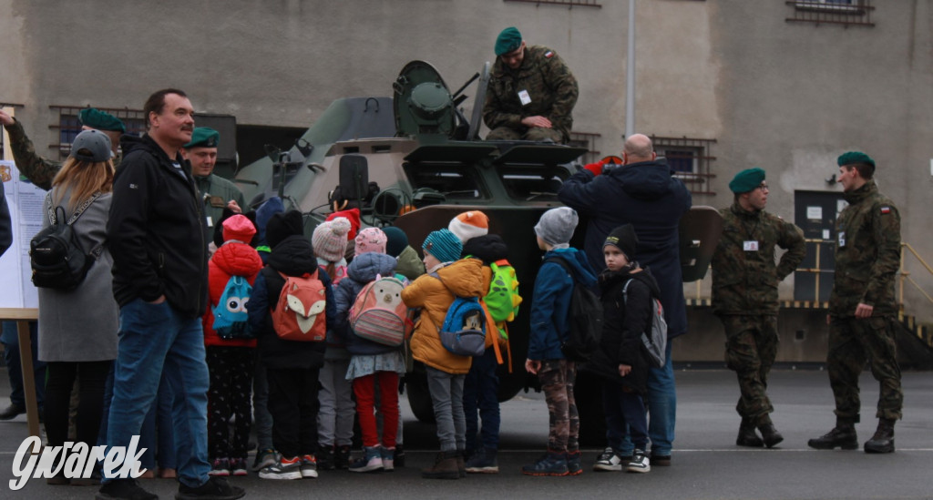 Tarnowskie Góry. Dzień otwarty koszar