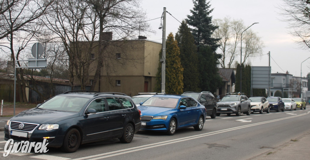 Tarnowskie Góry. Korkuje się na skrzyżowaniu z obwodnicą