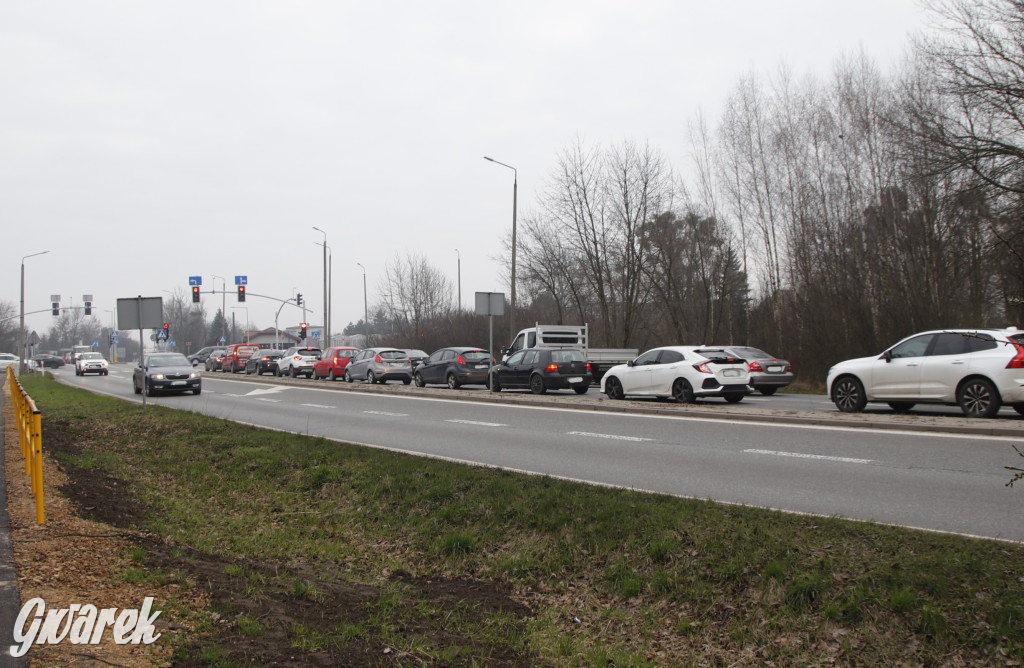 Tarnowskie Góry. Korkuje się na skrzyżowaniu z obwodnicą