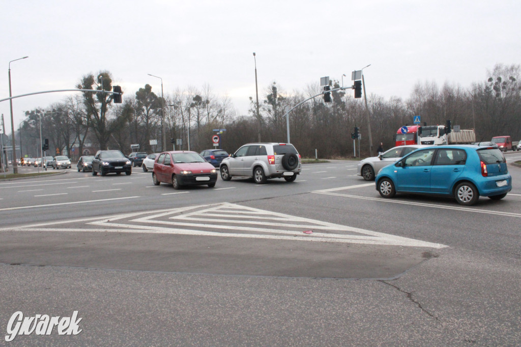 Tarnowskie Góry. Korkuje się na skrzyżowaniu z obwodnicą