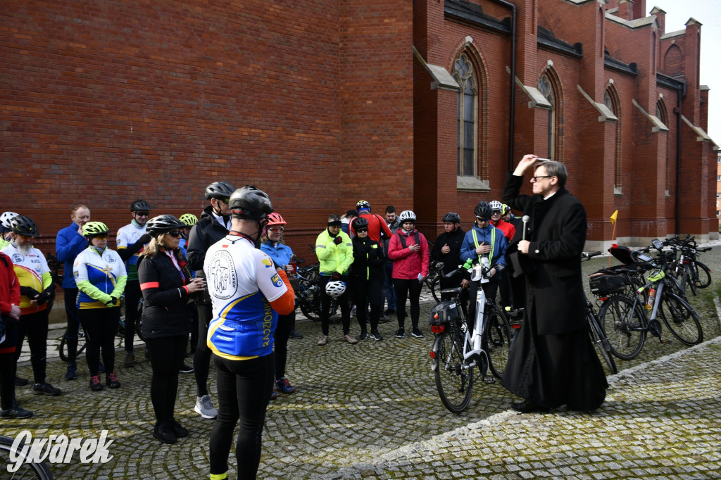 Od Radzionkowa do Orzecha. Rowerowa droga krzyżowa