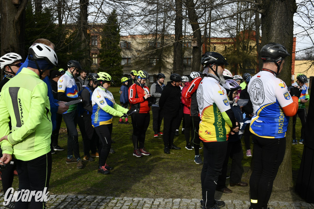 Od Radzionkowa do Orzecha. Rowerowa droga krzyżowa