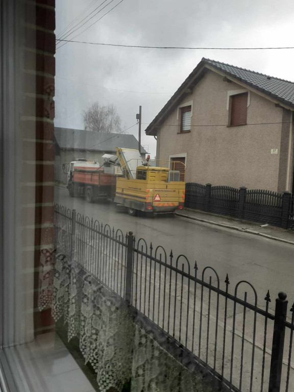 Nadszedł czas cudów. Rozpoczęli łatanie dróg