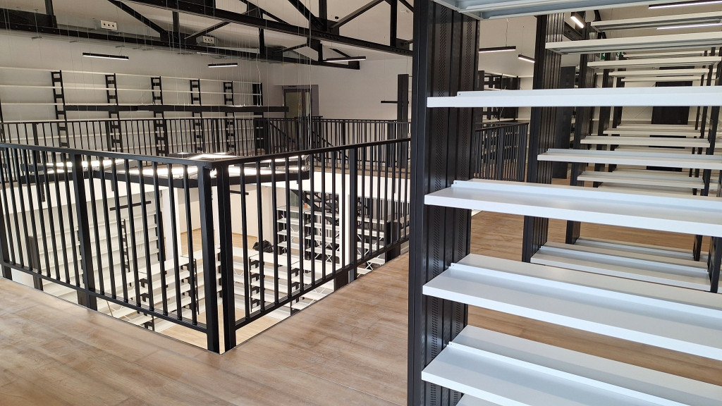 Radzionków. Biblioteka w byłej restauracji