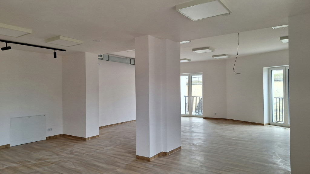 Radzionków. Biblioteka w byłej restauracji