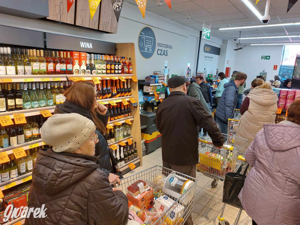 Strzybnica. Market Biedronka po remoncie [FOTO]