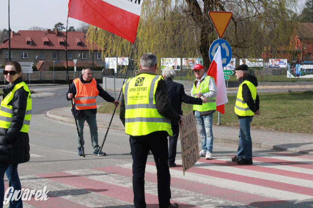 Protest nie sparaliżował ruchu. Krzyczano: złodzieje
