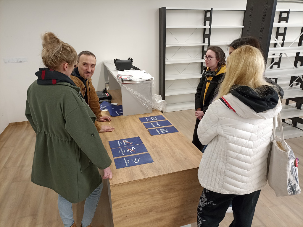 Radzionków. Biblioteka w byłej restauracji