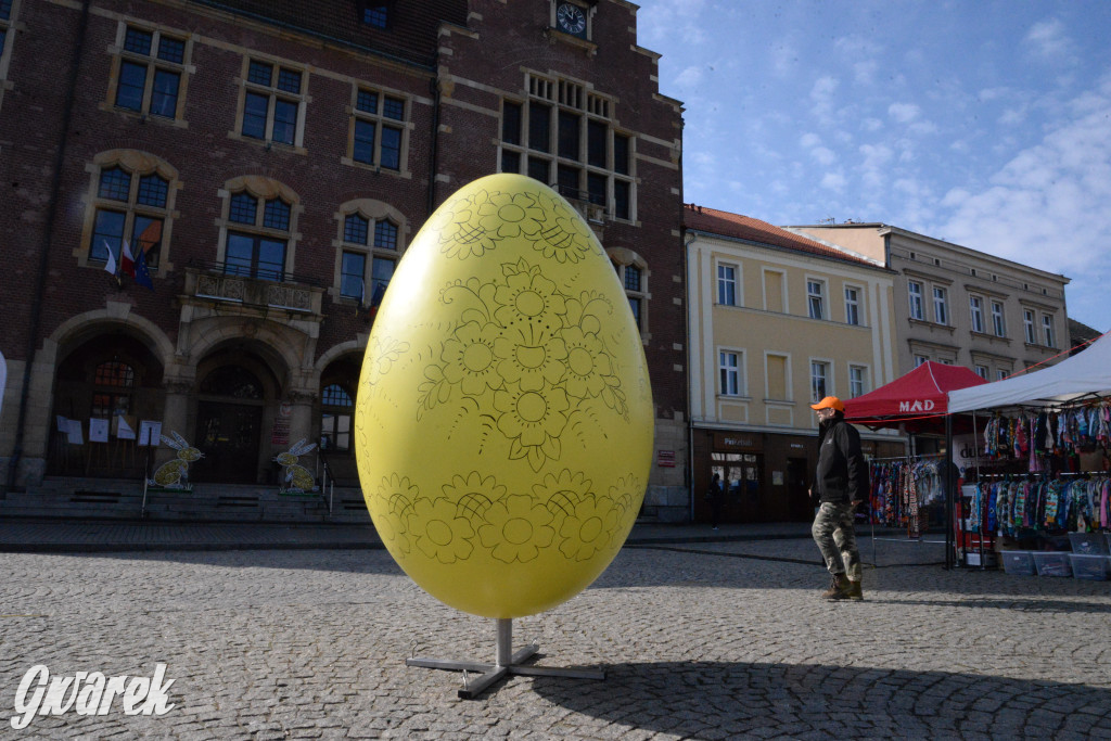 Tarnowskie Góry. Jarmark wielkanocny. Co na straganach?