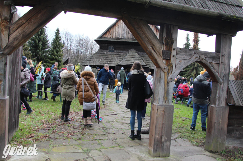 Wielkanoc w śląskim skansenie, procesja z palmami [GALERIA]