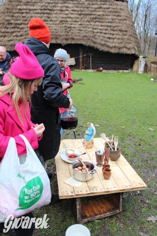 Wielkanoc w śląskim skansenie, procesja z palmami [GALERIA]