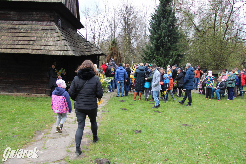 Wielkanoc w śląskim skansenie, procesja z palmami [GALERIA]