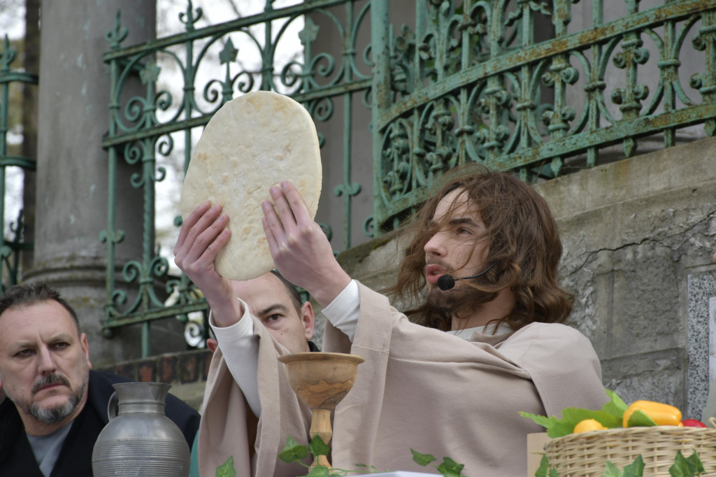 Wieczerza i uwięzienie. Misterium na kalwarii [FOTO]