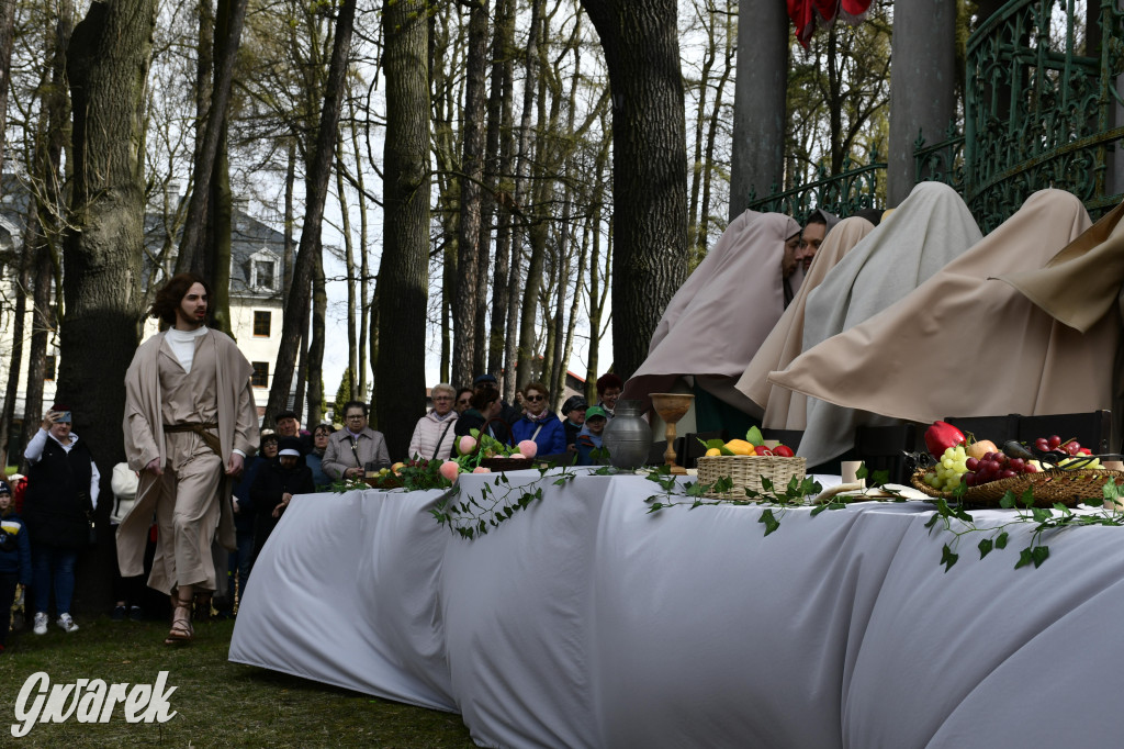 Wieczerza i uwięzienie. Misterium na kalwarii [FOTO]