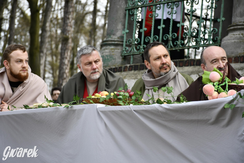 Wieczerza i uwięzienie. Misterium na kalwarii [FOTO]