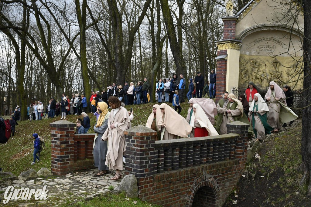 Wieczerza i uwięzienie. Misterium na kalwarii [FOTO]