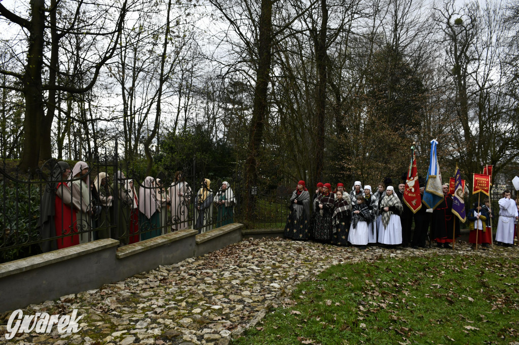 Wieczerza i uwięzienie. Misterium na kalwarii [FOTO]
