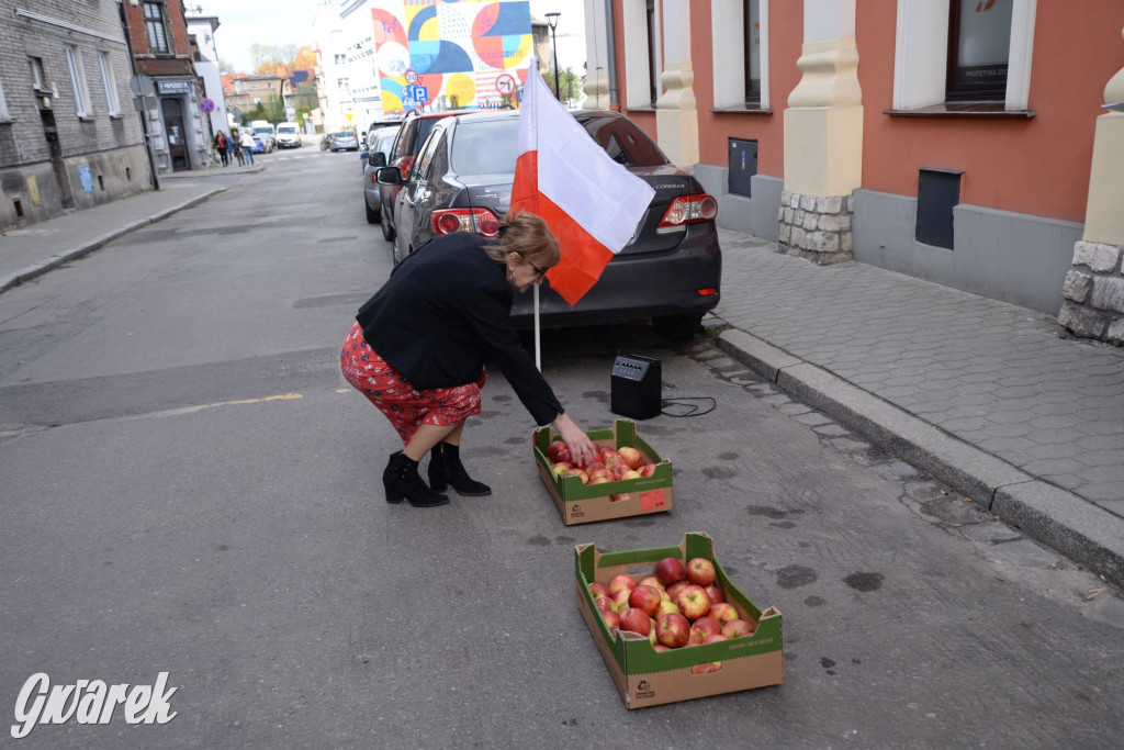 Gnojowica dla posła Głogowskiego. Protest rolników