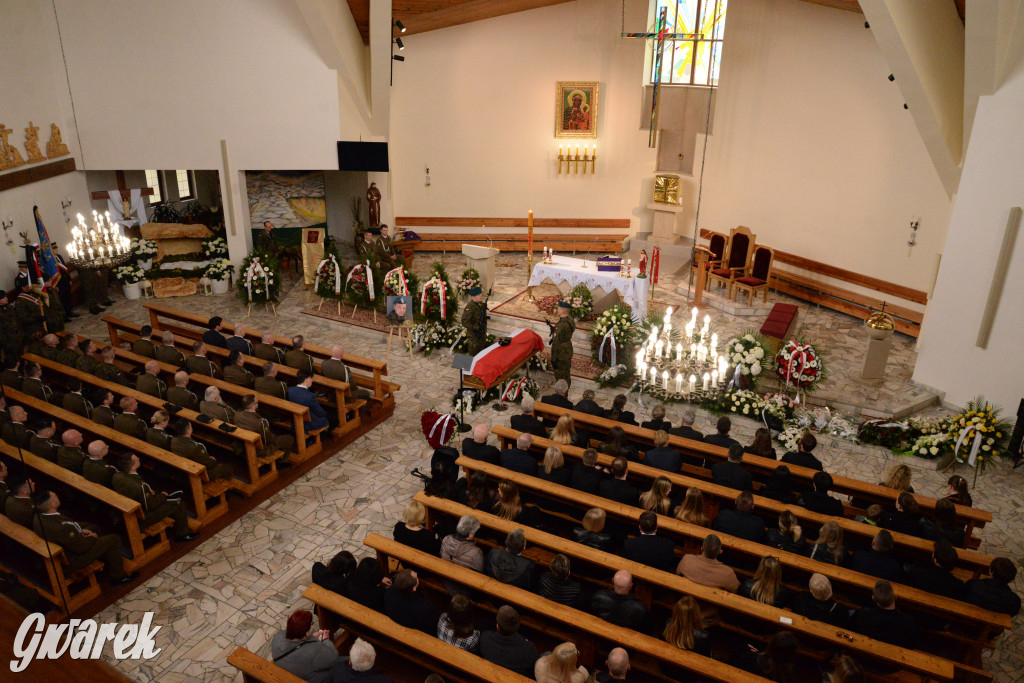 Tarnowskie Góry. Pogrzeb kpr. Adriana Podlesia