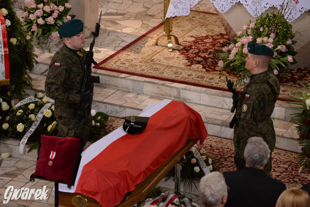 Tarnowskie Góry. Pogrzeb kpr. Adriana Podlesia