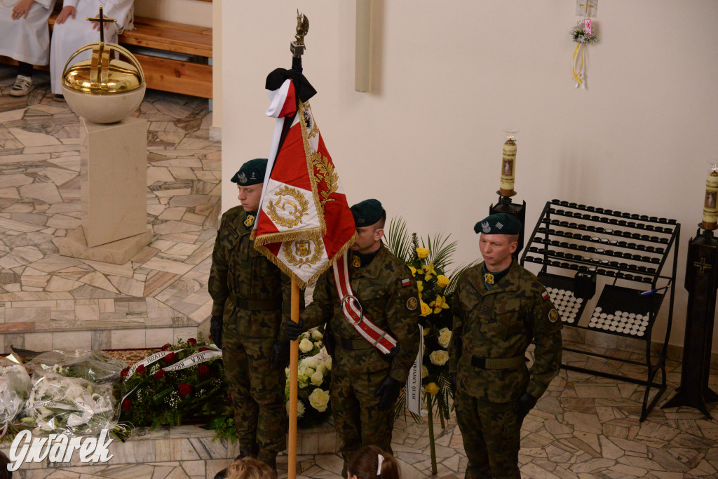 Tarnowskie Góry. Pogrzeb kpr. Adriana Podlesia