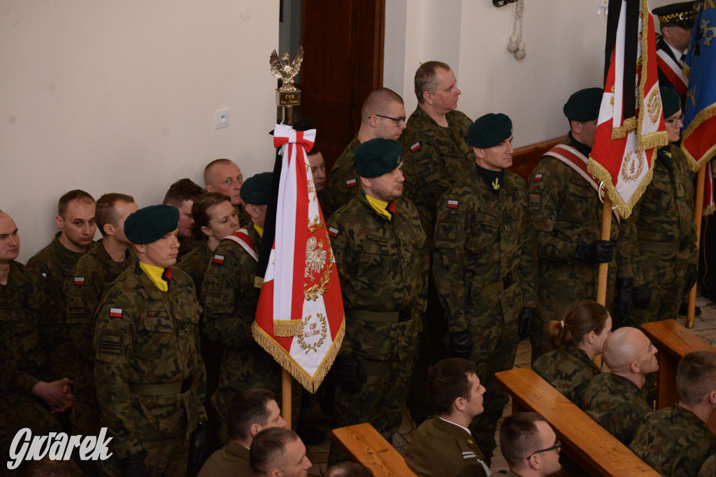 Tarnowskie Góry. Pogrzeb kpr. Adriana Podlesia