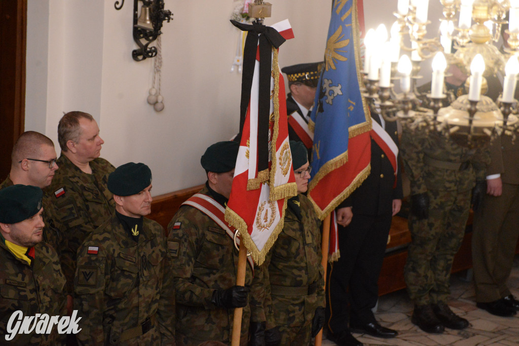 Tarnowskie Góry. Pogrzeb kpr. Adriana Podlesia