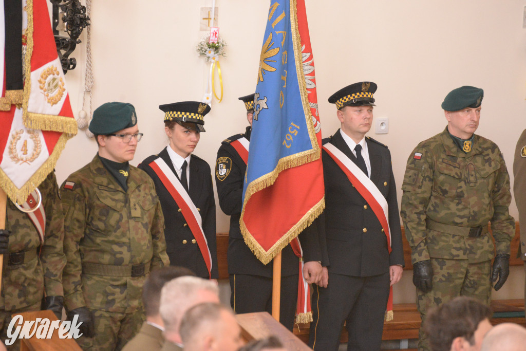 Tarnowskie Góry. Pogrzeb kpr. Adriana Podlesia