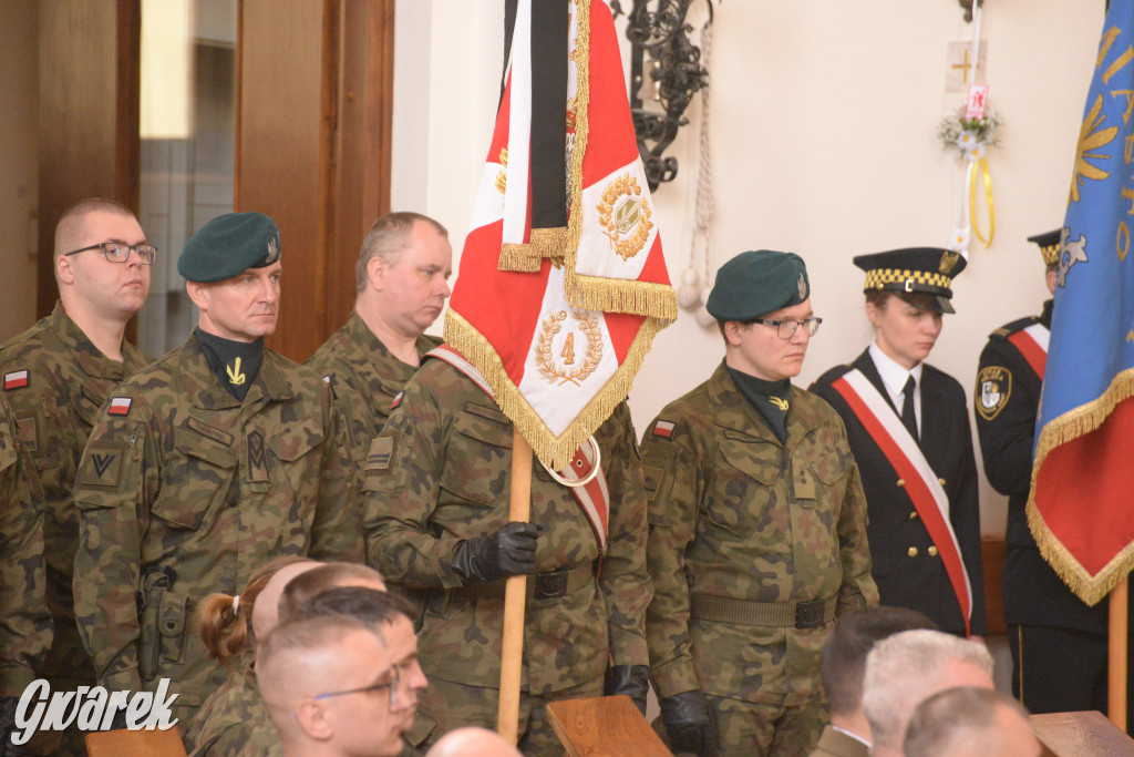 Tarnowskie Góry. Pogrzeb kpr. Adriana Podlesia