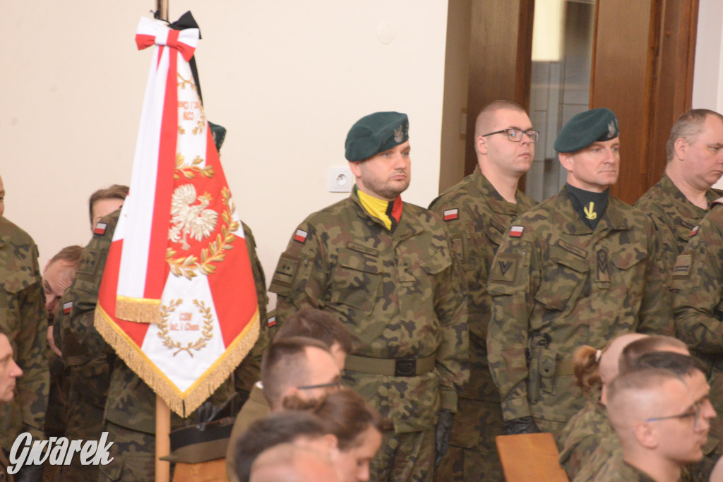 Tarnowskie Góry. Pogrzeb kpr. Adriana Podlesia