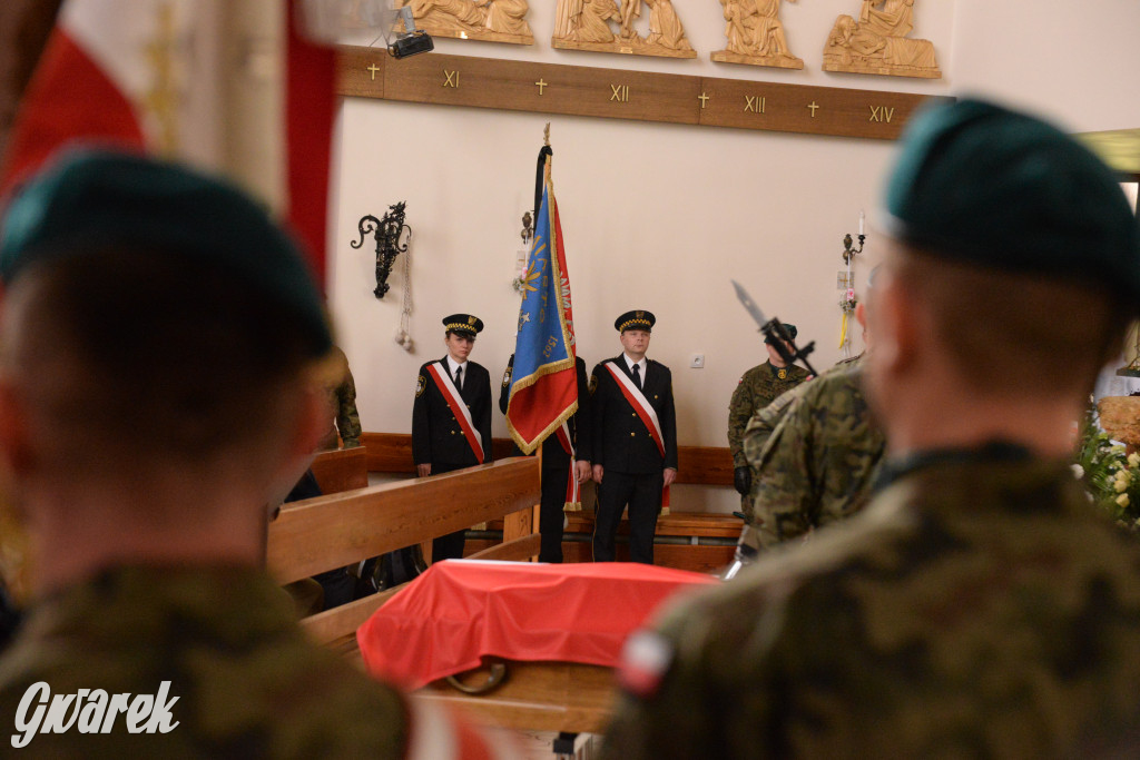 Tarnowskie Góry. Pogrzeb kpr. Adriana Podlesia