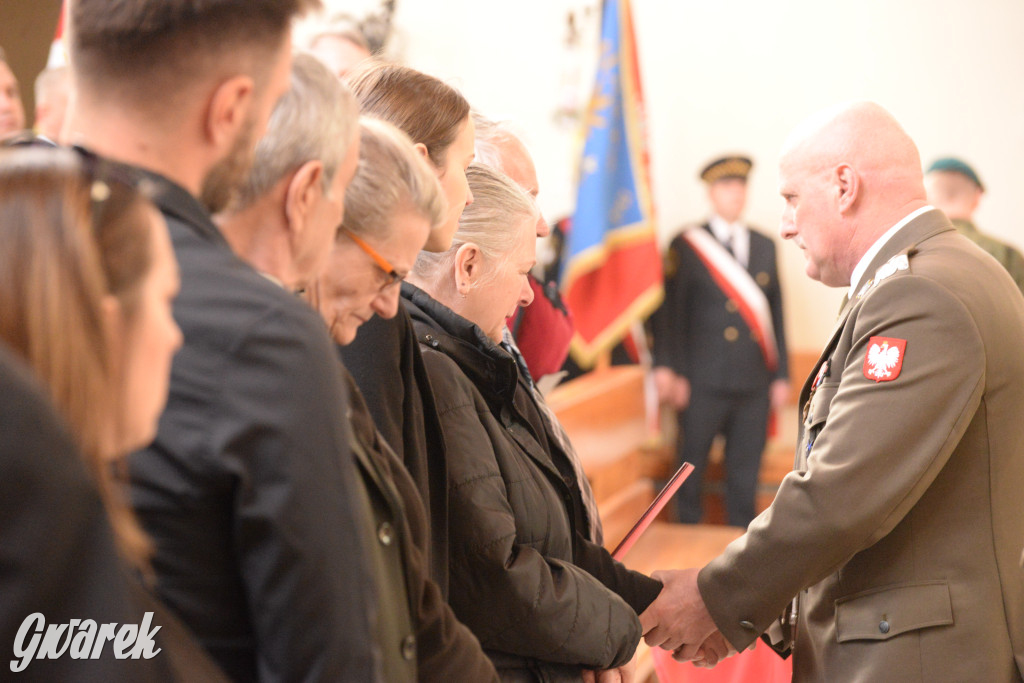 Tarnowskie Góry. Pogrzeb kpr. Adriana Podlesia