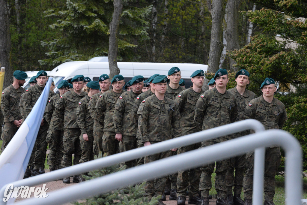 Tarnowskie Góry. Pogrzeb kpr. Adriana Podlesia