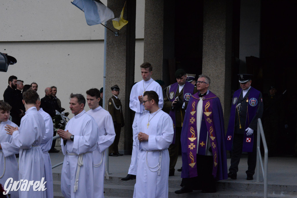 Tarnowskie Góry. Pogrzeb kpr. Adriana Podlesia