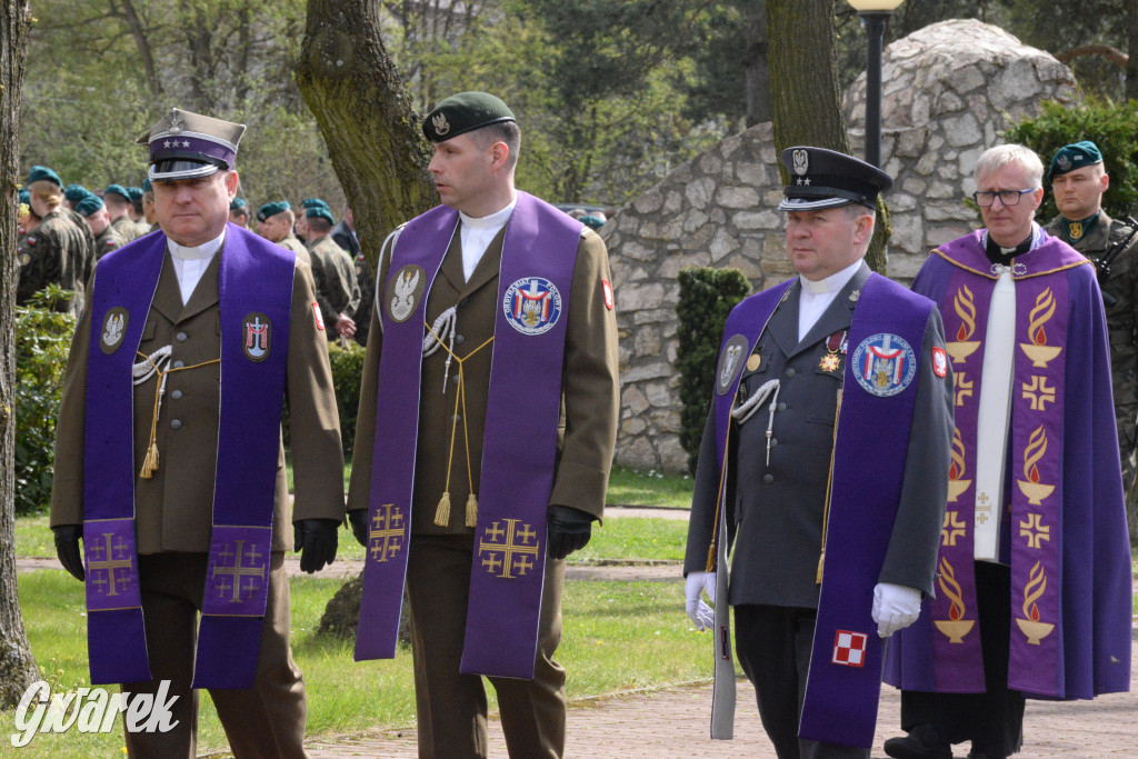 Tarnowskie Góry. Pogrzeb kpr. Adriana Podlesia