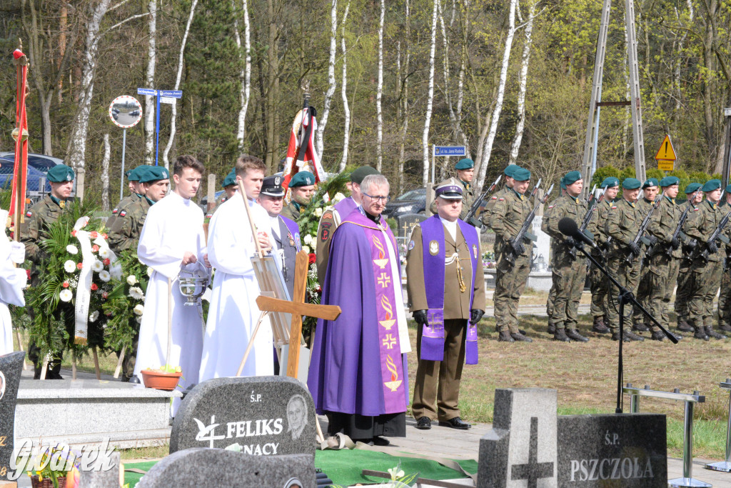 Tarnowskie Góry. Pogrzeb kpr. Adriana Podlesia