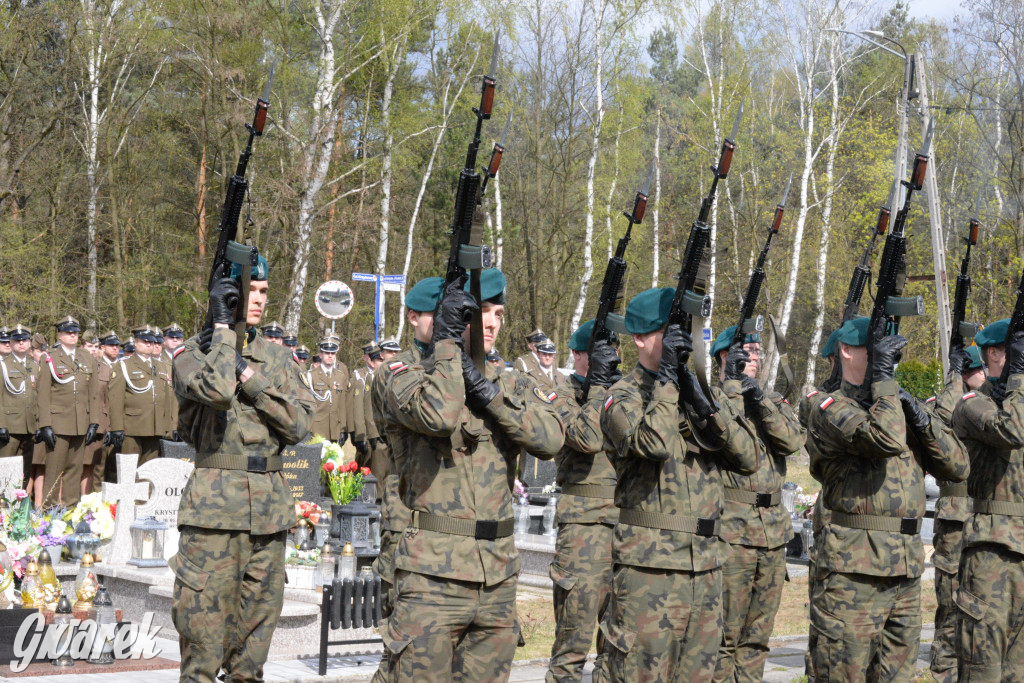 Tarnowskie Góry. Pogrzeb kpr. Adriana Podlesia