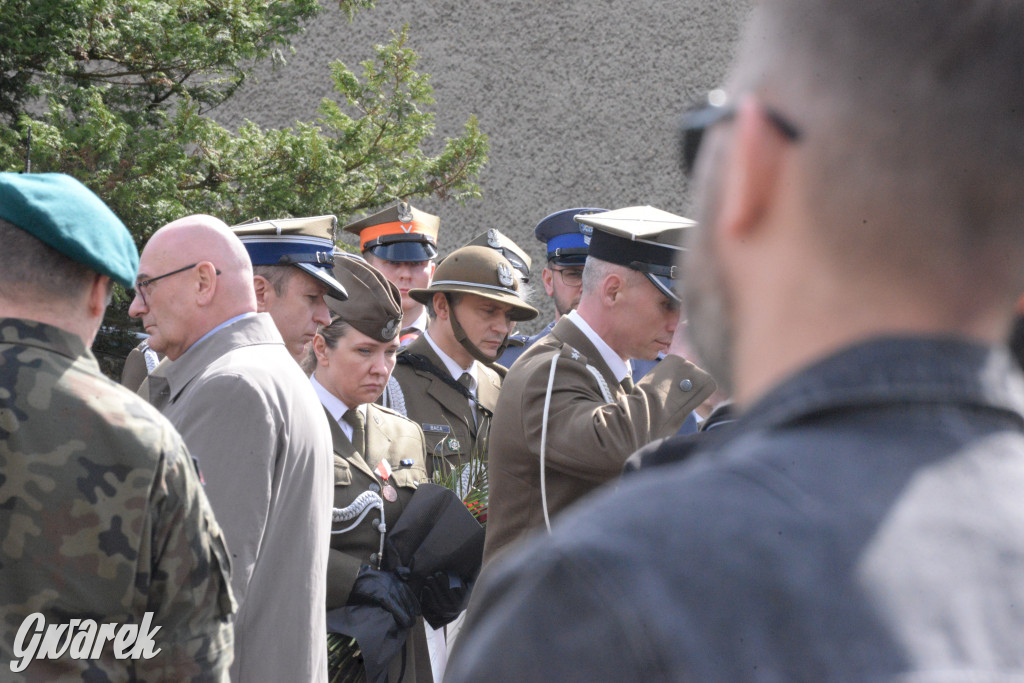 Tarnowskie Góry. Pogrzeb kpr. Adriana Podlesia