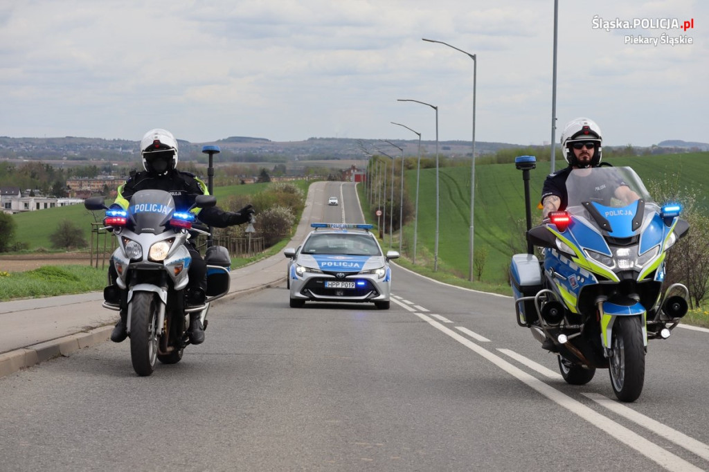 Sezon rozpoczęty. Parada motocyklowa w mieście FOTO