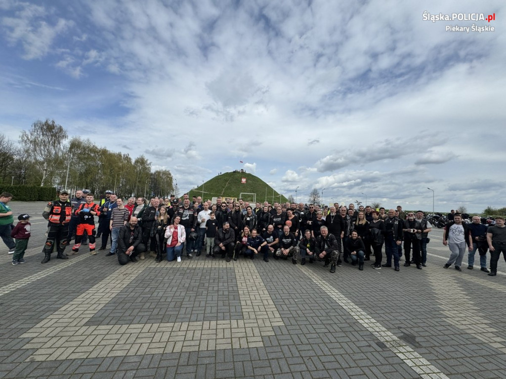 Sezon rozpoczęty. Parada motocyklowa w mieście FOTO