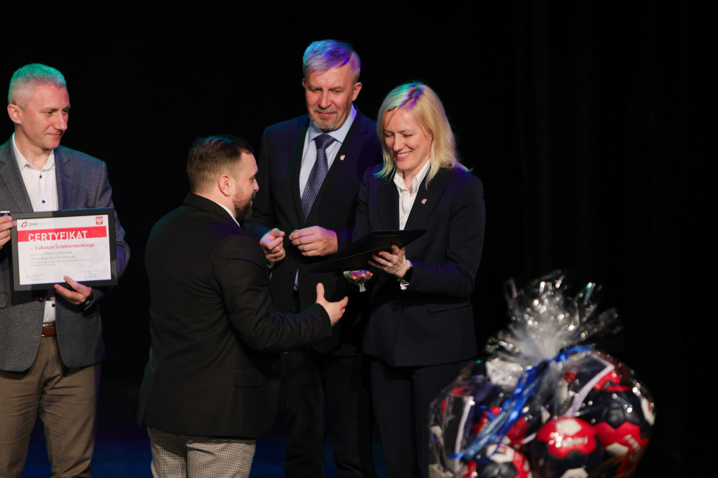 MKS Olimpia MEDEX Piekary Śląskie ma 10 lat