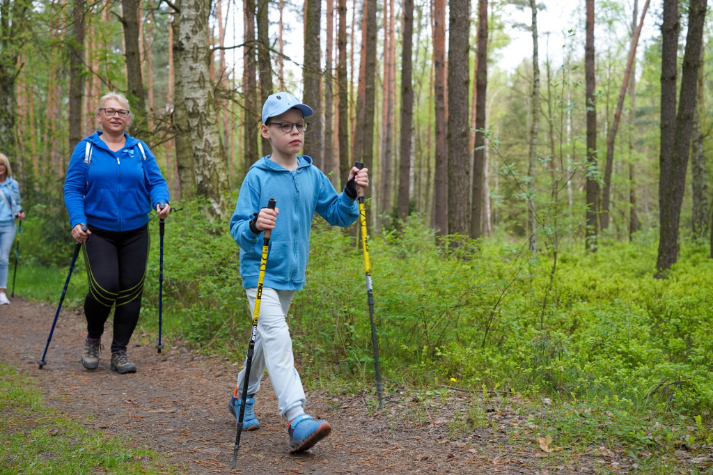 Niebiesko nad zalewem. Spacer dla autyzmu [FOTO]