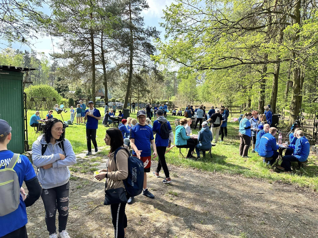 Niebiesko nad zalewem. Spacer dla autyzmu [FOTO]