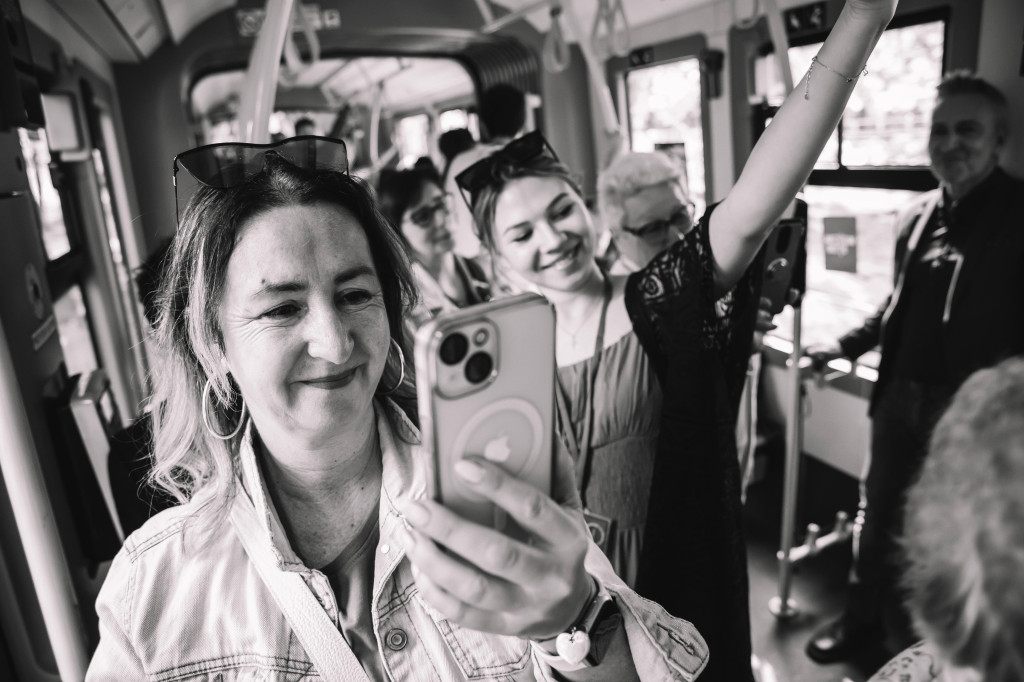 Zagrali koncert w… tramwaju! [ZDJĘCIA]