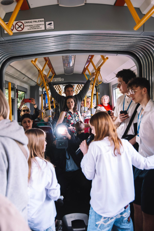 Zagrali koncert w… tramwaju! [ZDJĘCIA]