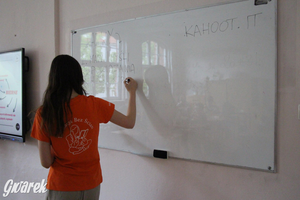 Tarnowskie Góry. Młodzież o szkole przyszłości. Ciekawy projekt tarnogórzan