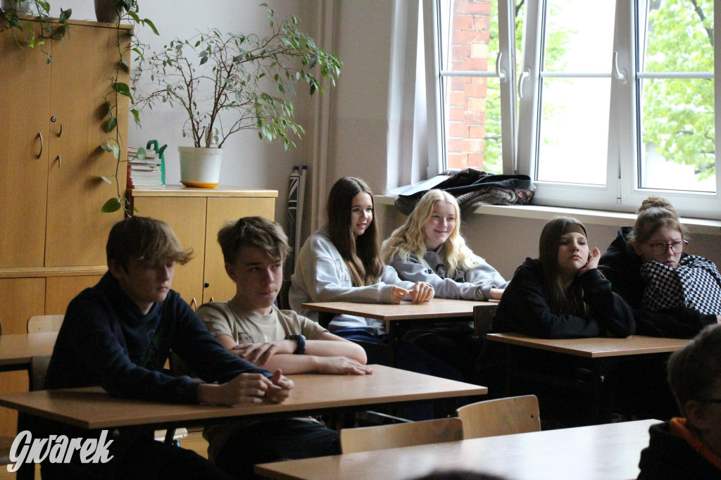 Tarnowskie Góry. Młodzież o szkole przyszłości. Ciekawy projekt tarnogórzan