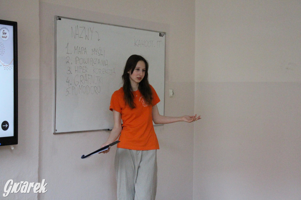 Tarnowskie Góry. Młodzież o szkole przyszłości. Ciekawy projekt tarnogórzan