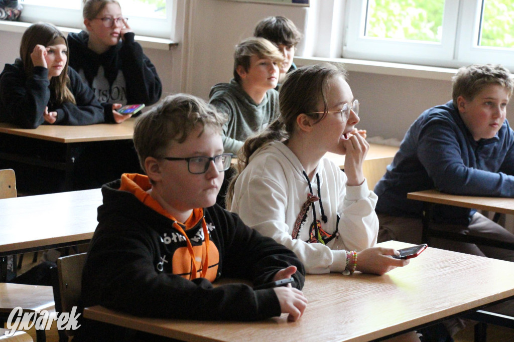 Tarnowskie Góry. Młodzież o szkole przyszłości. Ciekawy projekt tarnogórzan