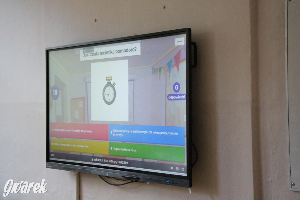 Tarnowskie Góry. Młodzież o szkole przyszłości. Ciekawy projekt tarnogórzan